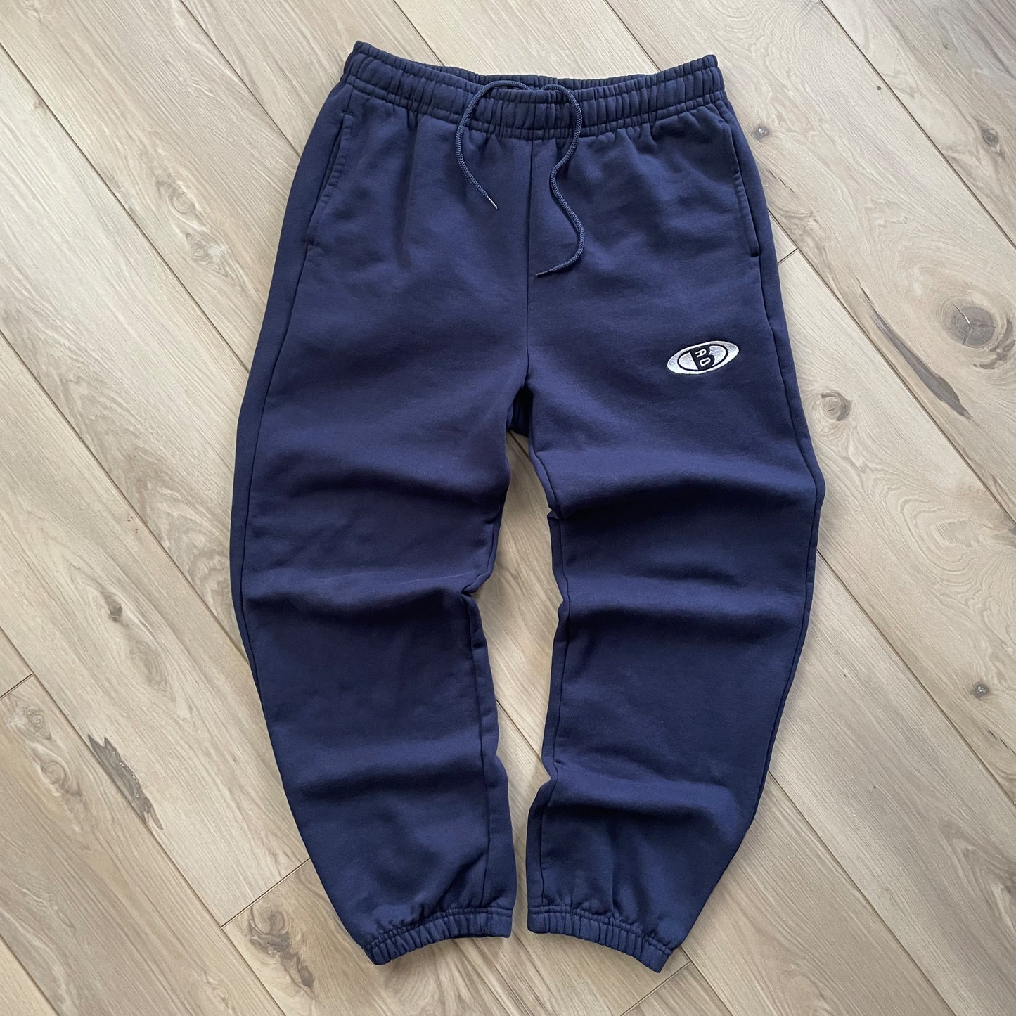 arrival: SAUCER SWEATPANTS